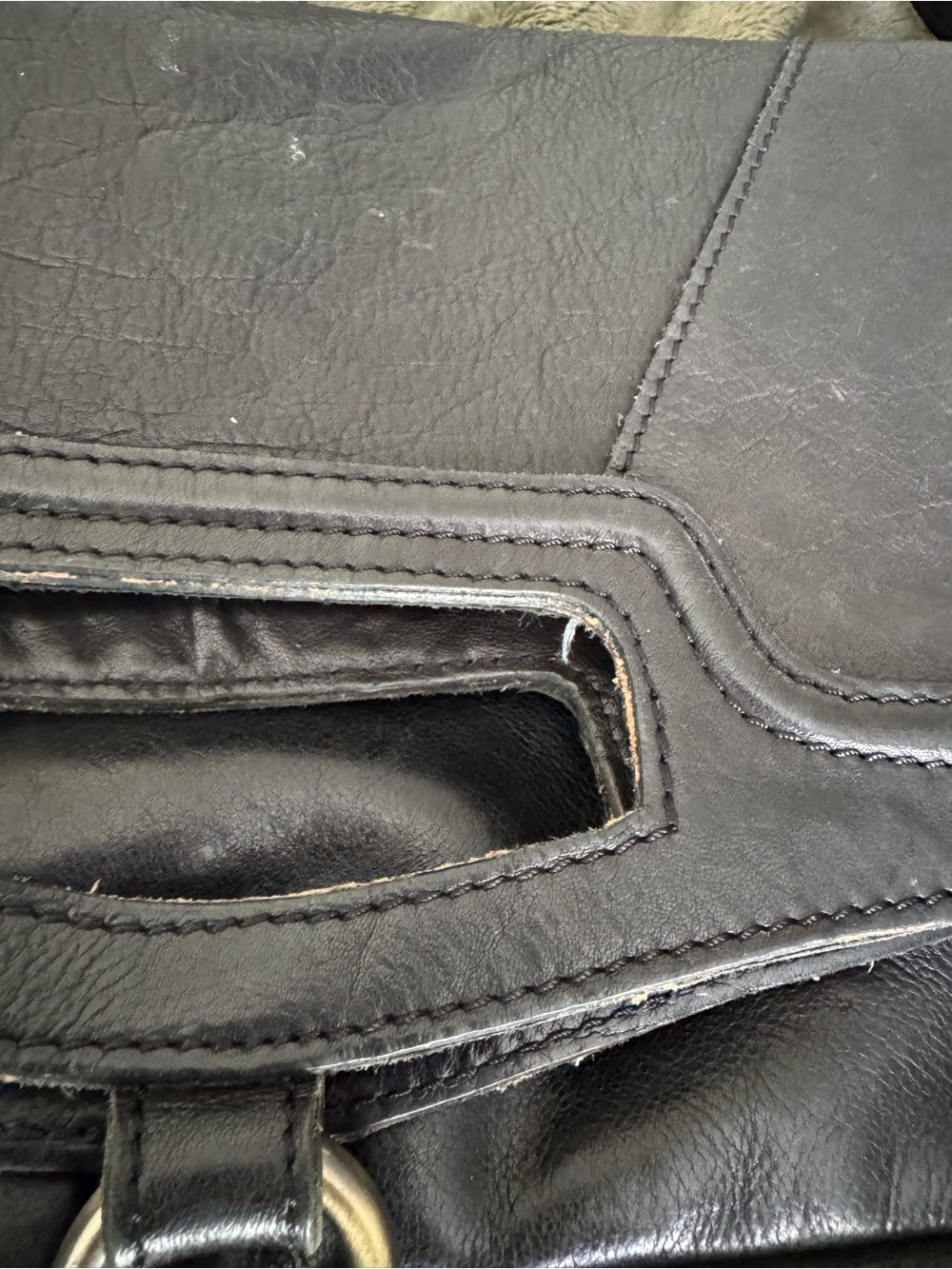 Lucky Brand 100% Genuine Leather Black Crossbody Shoulder Bag - Picture 2 of 13